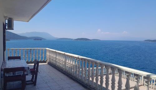 One-Bedroom Apartment with Terrace and Sea View