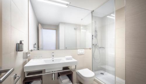 Superior room for 4+2 