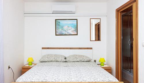 Studio with Terrace