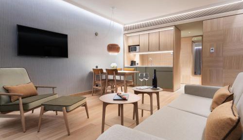 Business Suite, 1 Bedroom Suite, 1 King