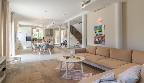 Four-Bedroom Villa