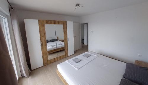 One-Bedroom Apartment with Terrace and Sea View