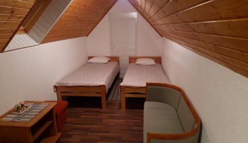 Duplex Quadruple Room