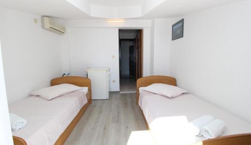 Twin Room with Terrace and Sea view  