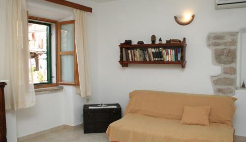 One-Bedroom Apartment with Terrace