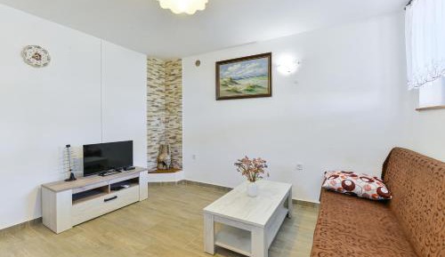 Two-Bedroom Apartment with Terrace and Sea View