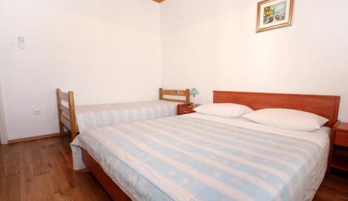 Triple Room with Terrace and Sea View