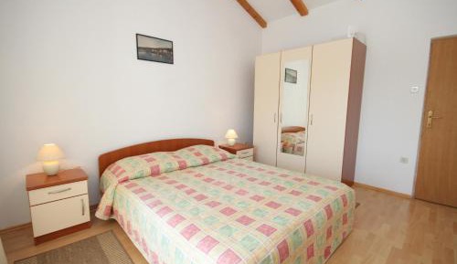 Two-Bedroom Apartment with Terrace and Sea View