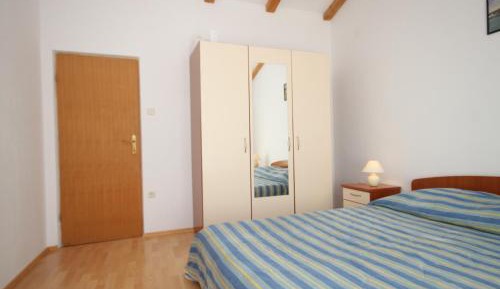 Two-Bedroom Apartment with Terrace and Sea View