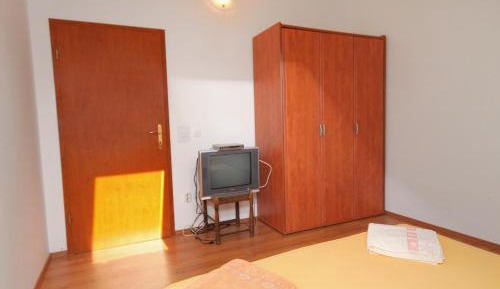 Two-Bedroom Apartment with Terrace and Sea View