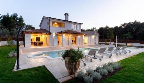 Villa with Private Pool
