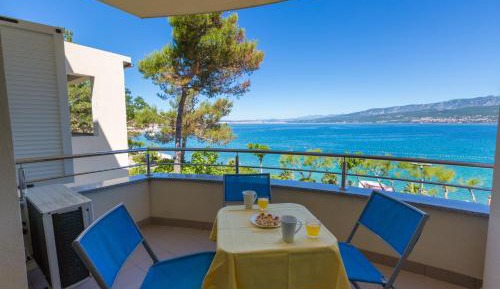 Apartment with Sea View