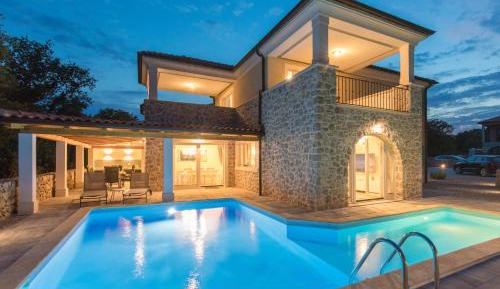 Villa with Private Pool