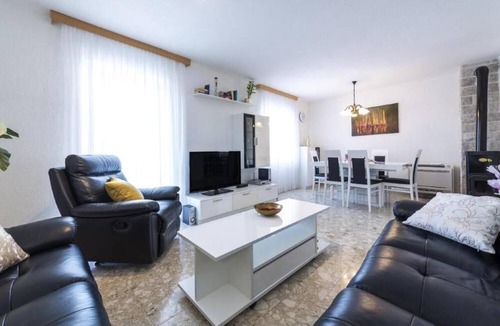 Zvekovica Villa | Holiday Home Swiss **** with Pool