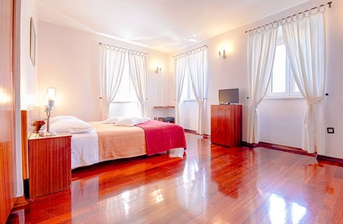 Milna (Brac) Hotel | Villa Slika