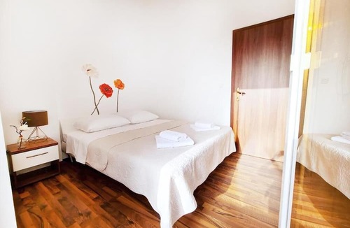 Punat House | Holiday House Dora