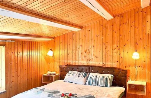 Lanisce House | Holiday home With a large garden and climate