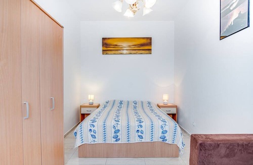 Primosten Burnji Apartment | Two bedroom apartment with terrace and sea view Bilo, Primošten (A-21366-a)