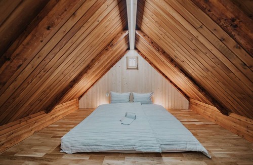 Kamnik Ski Chalet | Koča Kronca - Velika planina