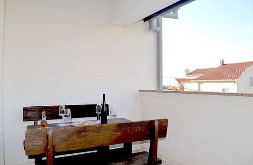 Preko Apartment | Panoramic View Apartment Marijane