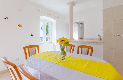 Nerezise Apartment | Apartment Magdalena