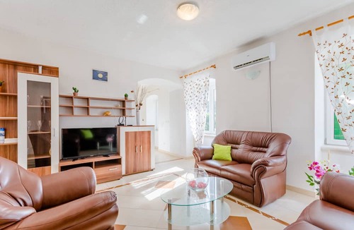 Nerezise Apartment | Apartment Magdalena