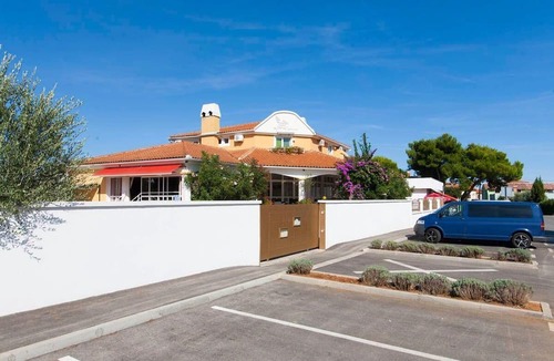 Pomer House | Villa Vedorna big wellness house near beach, Pomer