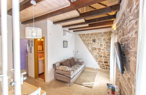 Bol Apartment | Apartments La Perla