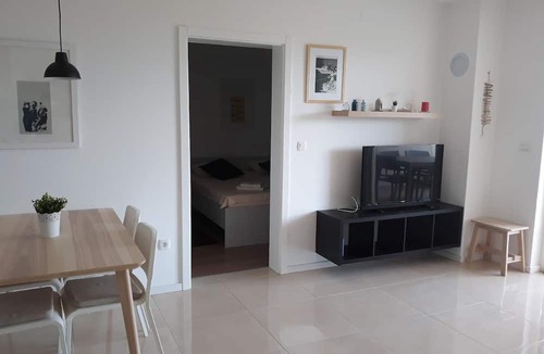 Silo Apartment | Holiday apartment Lavanda 2 with balcony