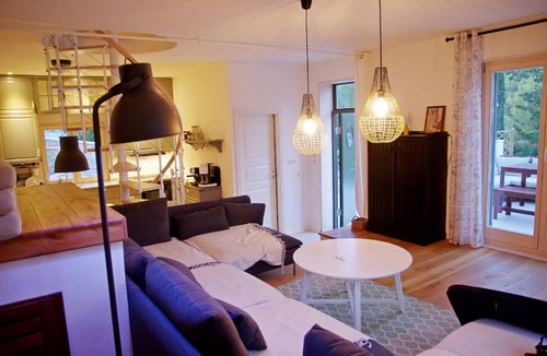 Sumartin House | Lovely Holiday House with Private Pool