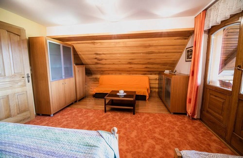 Bostanj House | Country House Mirt