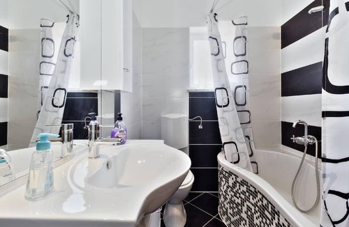 Kastel House | Holiday home for 8 people