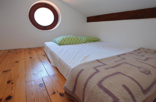 Seca House | This beautiful cottage is located just a few meters from the sea, near the nature park Se.