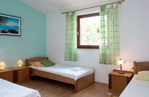 Prizna House | Mara (KBG400) by Interhome