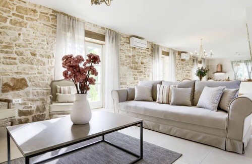 Modrusani House | Ernesta (ROJ463) by Interhome