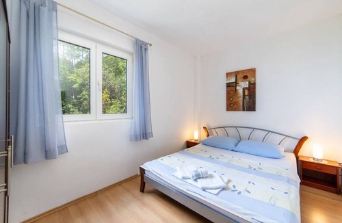 Brist Apartment | Apartment More - 60m from the sea: A3 Sime(2+2) - Brist, Riviera Makarska, Croatia