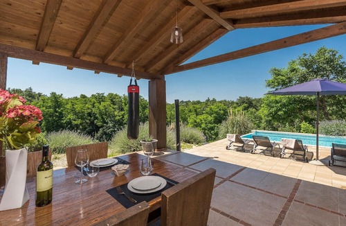 Jursici House | Ferienvilla "Villa Dali"