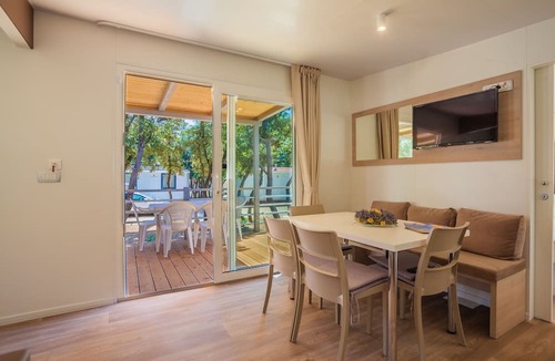 Nerezine House | Mobile Homes Delta at Campsite Lopari