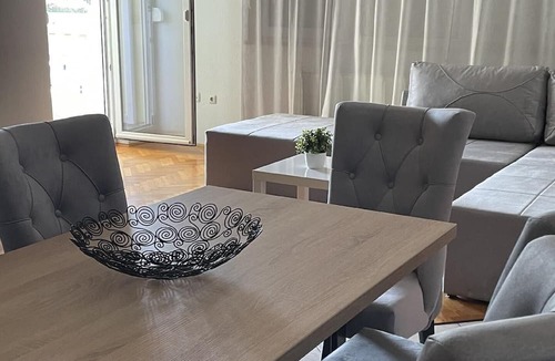 Stobrec House | Family-friendly Apartment with a garden