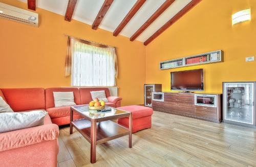 Kastel House | Beautiful holiday villa Morena with pool