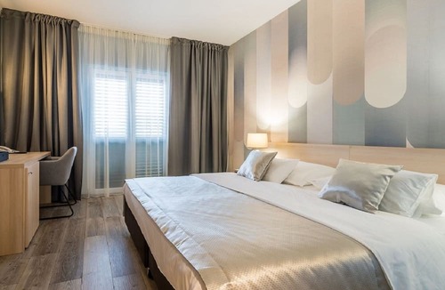 Gruz Hotel | Berkeley Hotel