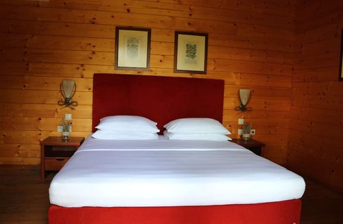 Bostanj Hotel | Pule Estate