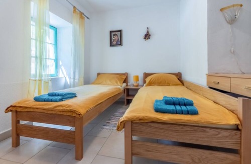 Batomalj Apartment | Apartments Mladen (63011-A3) - Baska - island Krk