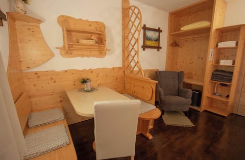 Cerklje na Gorenjskem Hostel | Hostel Mama's House