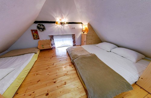 Cerklje na Gorenjskem Hostel | Hostel Mama's House