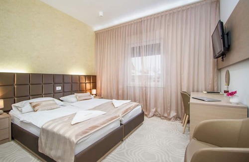 Velika Gorica Hotel | Royal Airport
