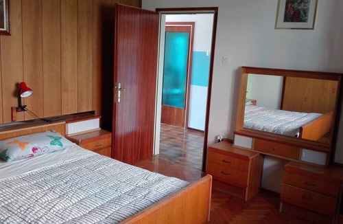 Izola Apartment | Very Spacious Apartment