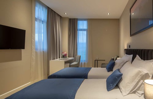 Sinj Bed & Breakfast | Corona B&B