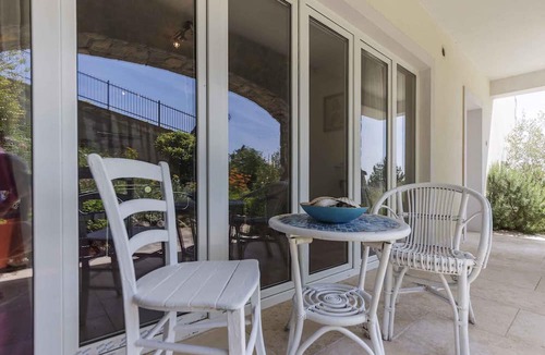 Liganj Apartment | Holiday apartment with sea view