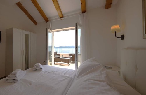 Pisak Villa | Villa Olive Tree